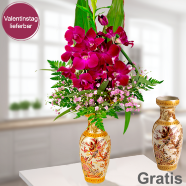 frisch gebunden Ming Vase mit asiatischen Orchideen
