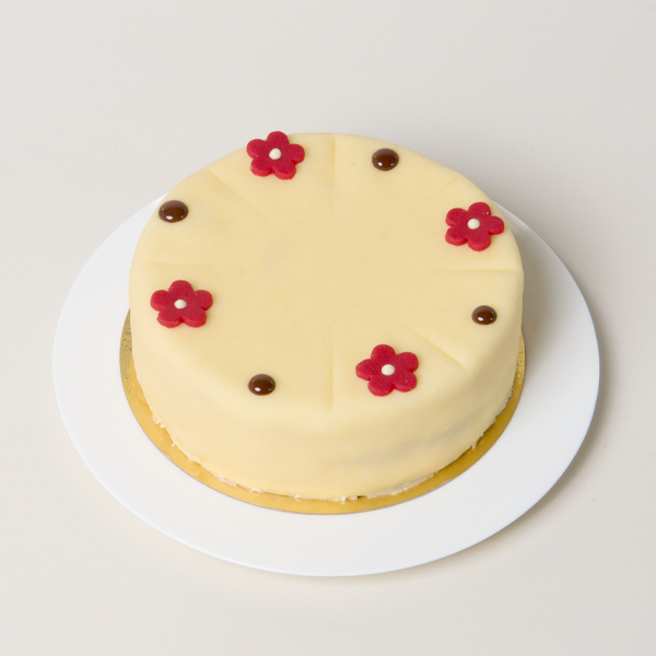 Dessert Lübecker Marzipan Cake