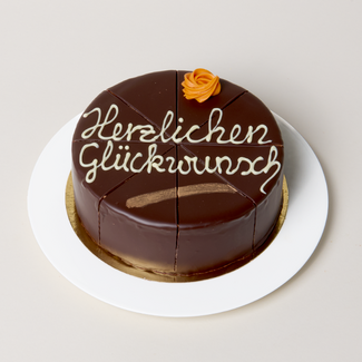 Sacher Cake „Herzlichen Glückwunsch“
