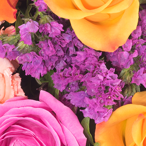 Blumenstrauß Farbenspiel mit Halloren Kugeln & Vase