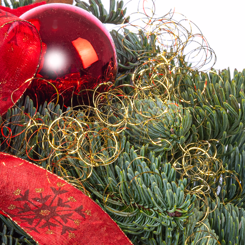Christmas Wreath with LED-Candle with 3 Ferrero Giotto