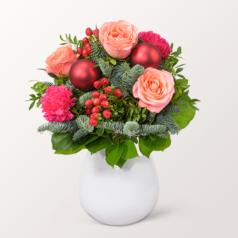 Blumenstrauß Kaminfeuer mit Vase & Ferrero Giotto 3er