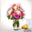 Blumenstrauß Glücksmoment mit Vase & 2 Ferrero Rocher