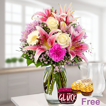 Flower Bouquet Glücksmoment with vase & 2 Ferrero Rocher & GLÜCK Jam Raspberry
