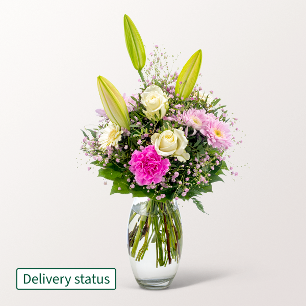 Flower Bouquet Glücksmoment with vase & 3 Ferrero Giotto