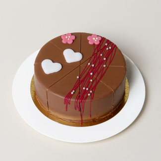 Dessert German Pyramid Cake