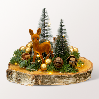 Wintertraum auf Holz mit Lichterkette