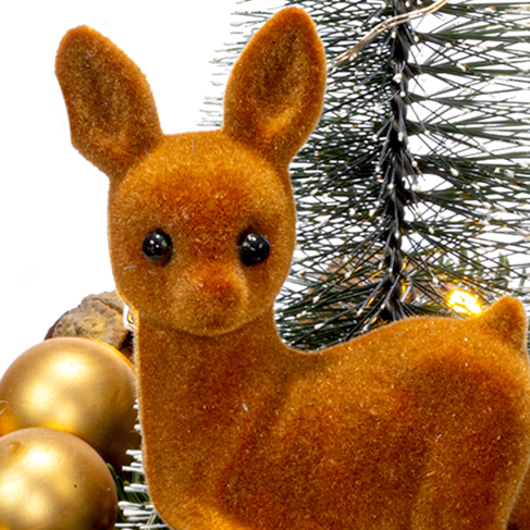 Wintertraum auf Holz mit Lichterkette