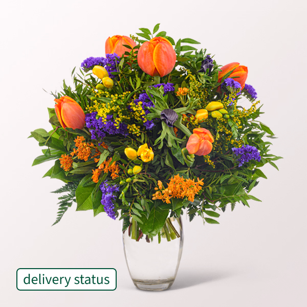 Flower Bouquet Frühlingsbote with vase & 3 Ferrero Giotto