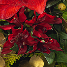 Blumenstrauß Weihnachtsglanz mit Vase & 2 Ferrero Rocher