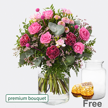 Premium Bouquet "Only for you" with premium vase & 2 Ferrero Rocher