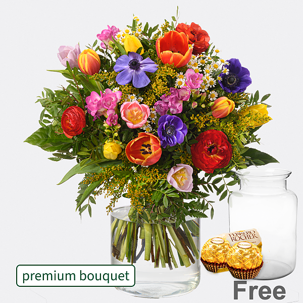 Premium Bouquet Blumenfreude with premium vase & 2 Ferrero Rocher