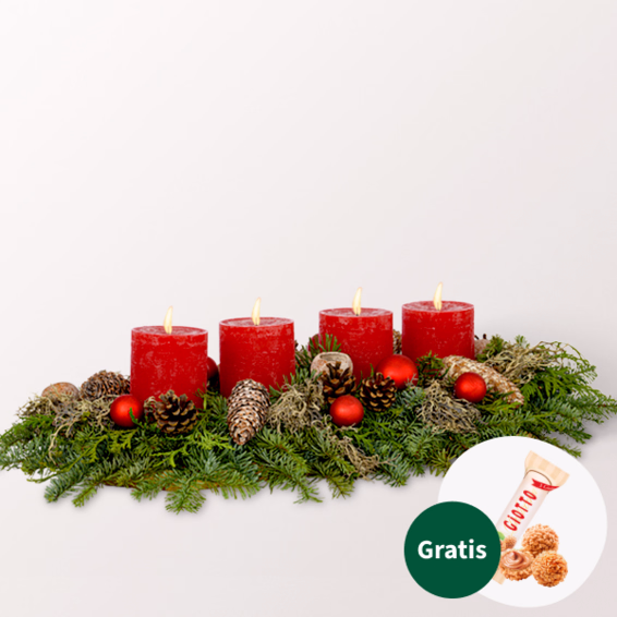 Rotes längliches Adventsgesteck mit Ferrero Giotto 3er