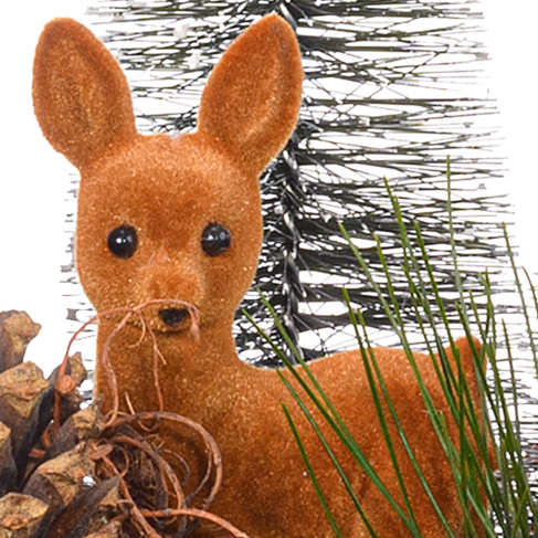 Red Arrangement in Wooden Box with 3 Ferrero Giotto