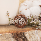 Weißer Adventtraum (Ø 25 cm) mit 2 Ferrero Rocher