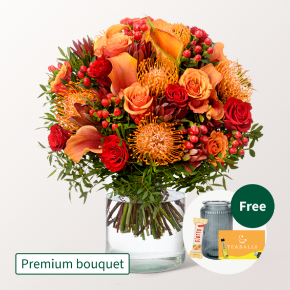 Premium Bouquet Herbstblüte with Premium Vase & Teaballs & 3 Ferrero Giotto