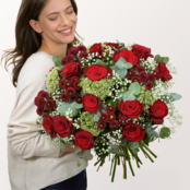 Premiumstrauß Märchenhaft mit Premiumvase & Ferrero Giotto 3er