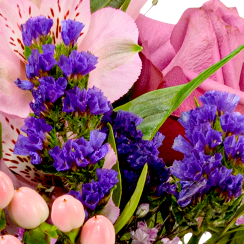Premiumstrauß Blütenstar mit Premiumvase & Ferrero Giotto 3er