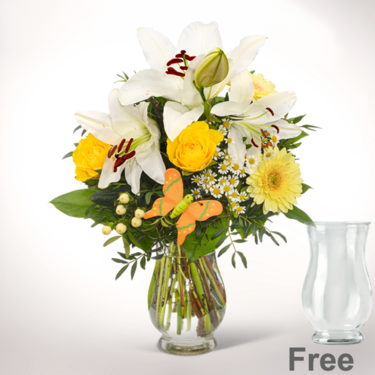 freshly tied Flower Bouquet Sonnengelb with vase