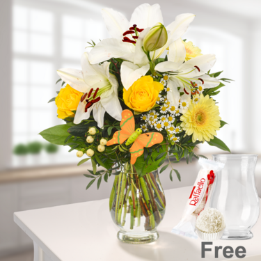 freshly tied Flower Bouquet Sonnengelb with vase & Ferrero Raffaello