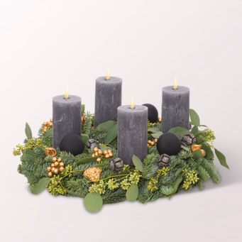 Anthrazitfarbener Adventskranz (Ø 30 cm) mit Halloren Kugeln