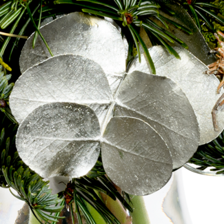 Strauß Winterleuchten mit Vase & Ferrero Giotto 3er