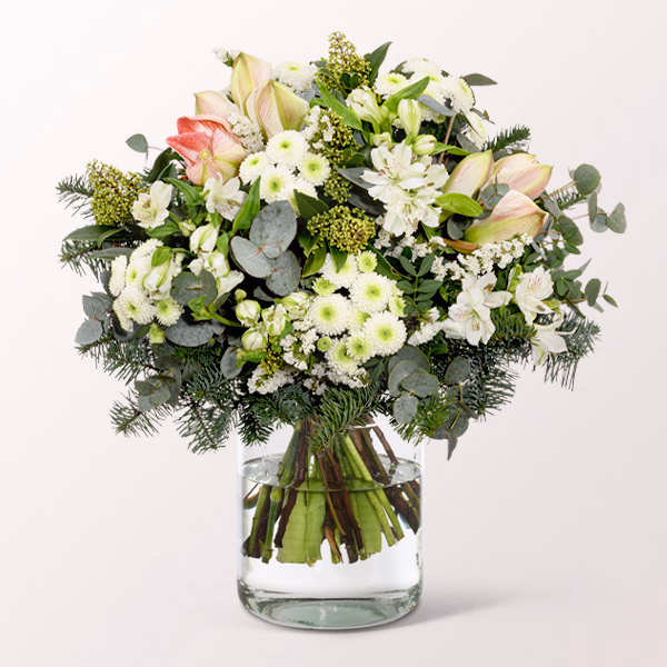 Premiumstrauß Winterliebe mit Premiumvase & Ferrero Giotto 3er