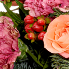 Premiumstrauß Winterzauber mit Premiumvase & 2 Ferrero Rocher