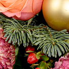 Premiumstrauß Winterzauber mit Premiumvase & 2 Ferrero Rocher