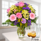 Flower Bouquet Frühlingsgruß with vase & 2 Ferrero Rocher