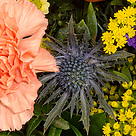 Blumenstrauß Frühlingserwachen mit Vase & 2 Ferrero Rocher