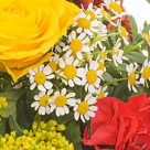 Blumenstrauß Landliebe mit Vase & Ferrero Raffaello