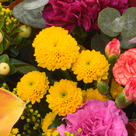 Premiumstrauß Herbstfreude mit Premiumvase & Ferrero Raffaello