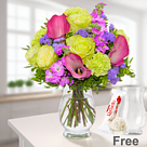 Flower Bouquet Farbenfroh with vase & Ferrero Raffaello