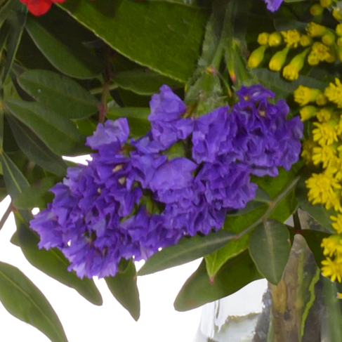 Blumenstrauß Frühlingsbeginn mit Vase & Ferrero Giotto 3er