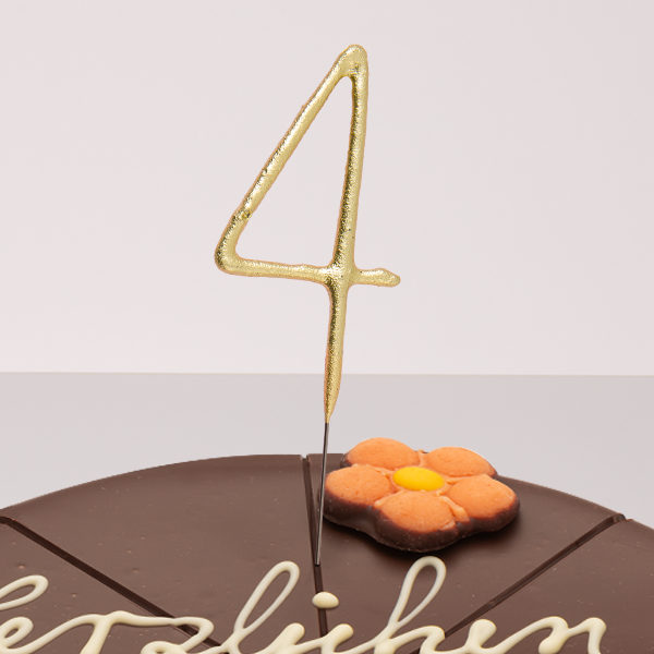 Candle number of year 4