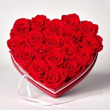 18 long-lasting red roses in a heart-shaped box