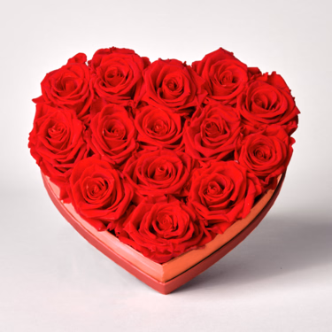 14 long-lasting red roses in a heart-shaped box