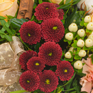 Blumenstrauß Winterzeit mit Vase & 2 Ferrero Rocher