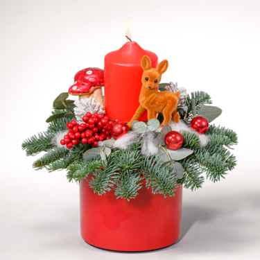 DIY Winter Arrangement with Reindeer