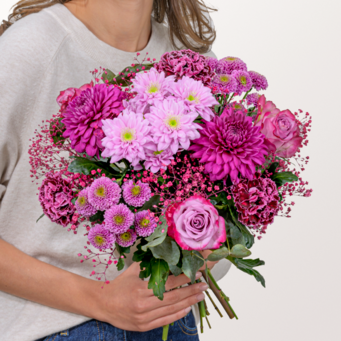 Flower Bouquet Herbstbote with vase & 3 Ferrero Giotto & Teaballs