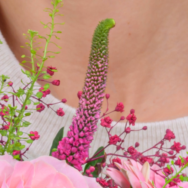 Premiumstrauß Herbstkind mit Premiumvase & Halloren Kugeln