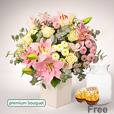 Premium Bouquet Blütenzauber with premium vase & 2 Ferrero Rocher