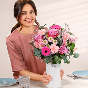 Flower Mix Sweet Dreams with 3 Ferrero Giotto