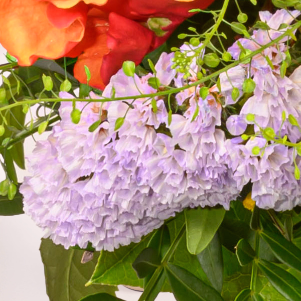 Blumenstrauß Blütenkuss mit Vase & Ferrero Giotto