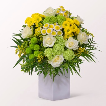 Flower Bouquet Glücksgefühl with vase & 3 Ferrero Giotto