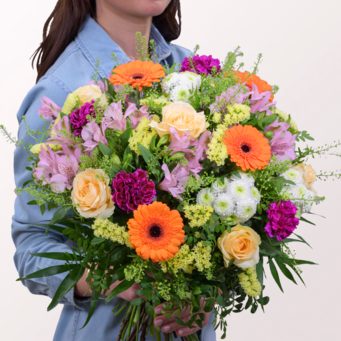 Blumenstrauß Paradiesschönheit mit Vase & Ferrero Giotto 3er