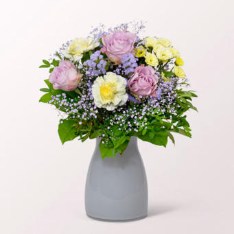 Blumenstrauß Glückspost mit Vase & Ferrero Giotto