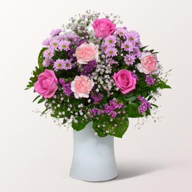 Blumenstrauß Pures Glück mit Vase & Ferrero Giotto 3er