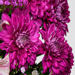 Blumenstrauß Muttertagszauber mit Vase & Ferrero Giotto 3er